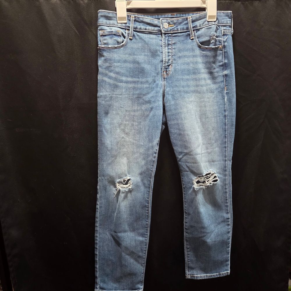 Old Navy High Rise Power Straight Distressed Jeans Petite Denim Y2K Revival SZ10